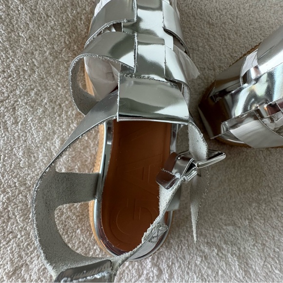 👡 GANNI Silver Strappy Sandals – EU 39 / US 8.5 – Rare Discontinued - Picture 5 of 9